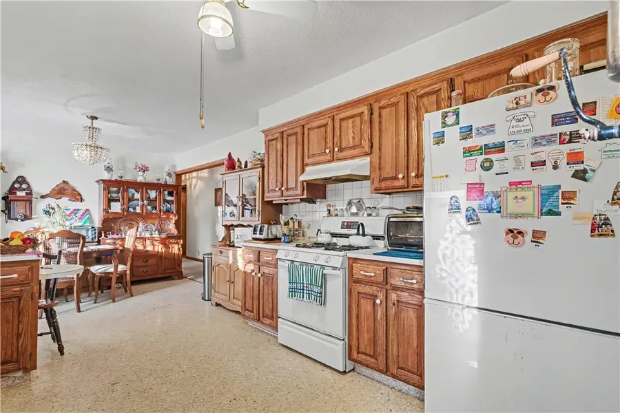 14907 N Oak Street, Garfield, AR 72732 - #3