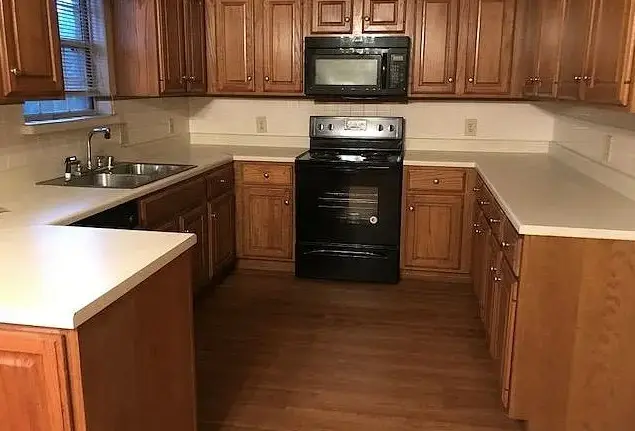 1504 Edward Lane, Russellville, AR 72802 - Image #2