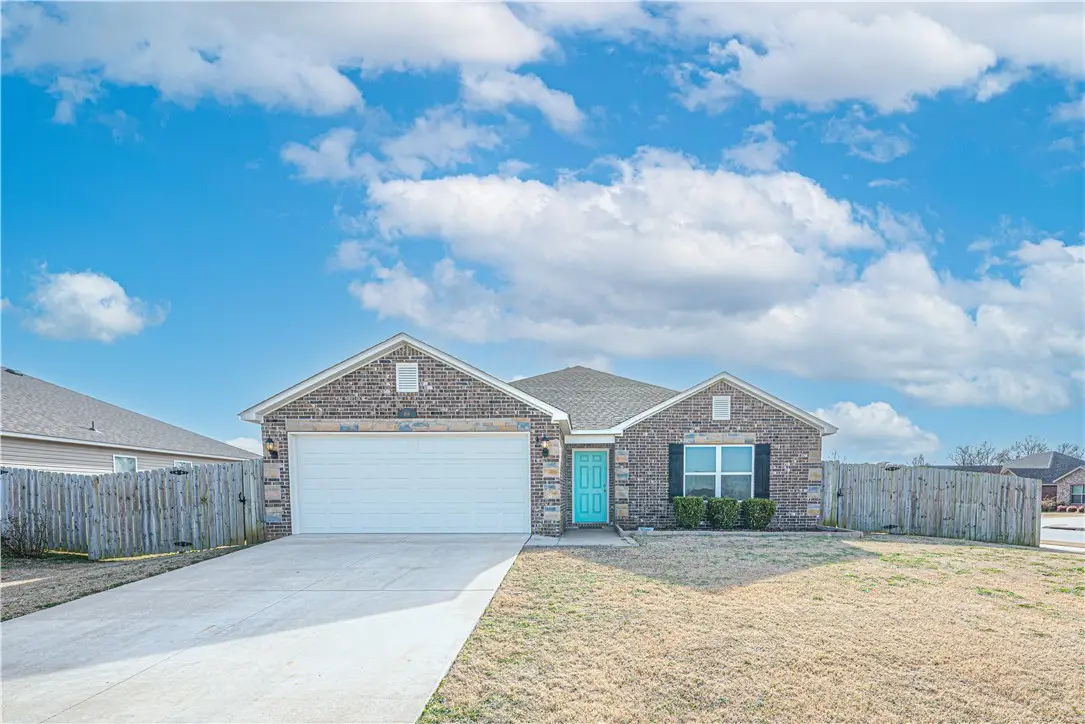 606 W Pittsfield Street, Siloam Springs, AR 72761 - Image #1