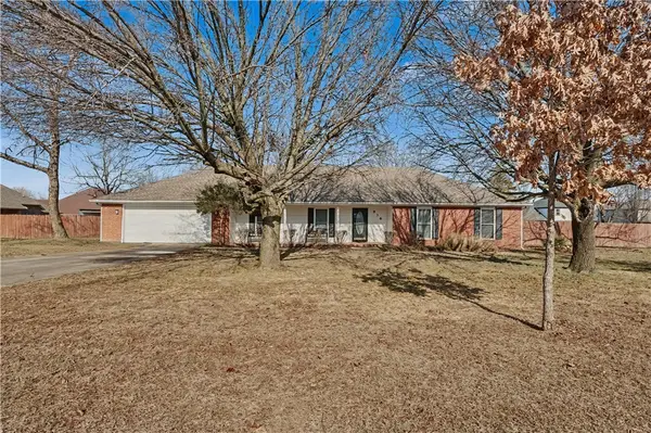 936 Quail Run, Springdale, AR 72764