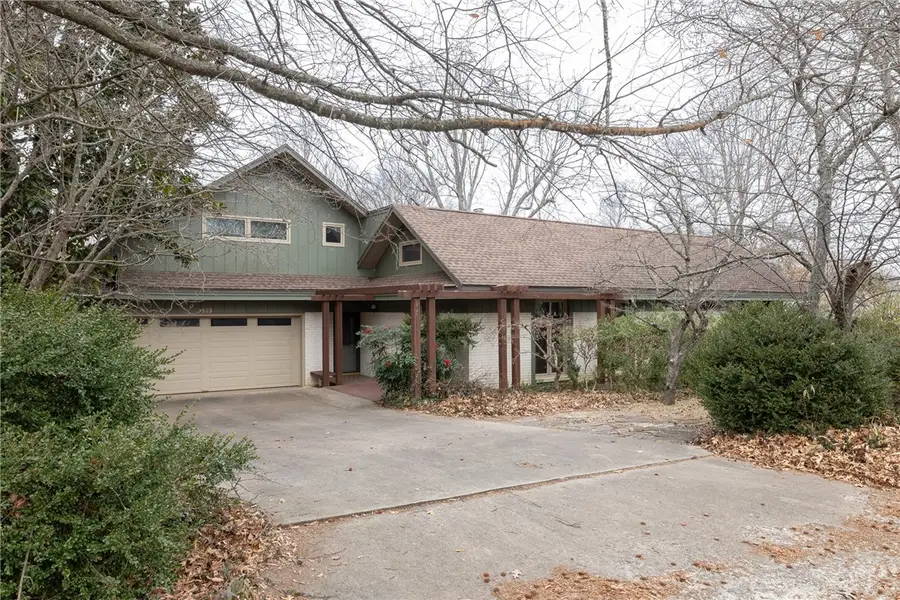 2369 N Yorkwood Drive, Fayetteville, AR 72703 - Image #3