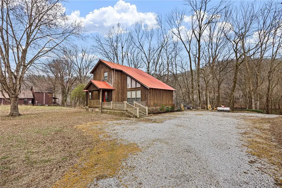 228 S Riverview Road, Mountain View, AR 72560 - Image #2