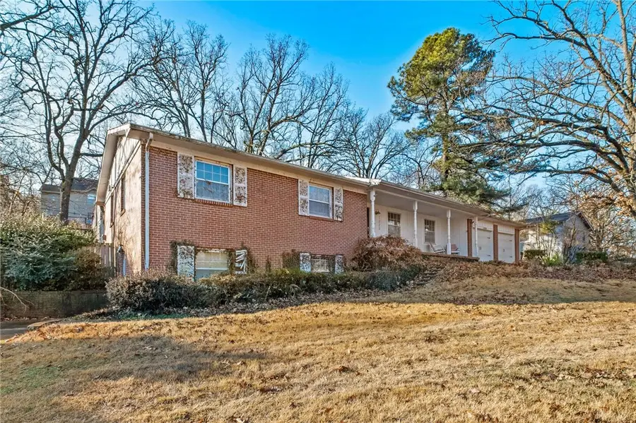 1223 E Hope Street, Fayetteville, AR 72701 - Image #2