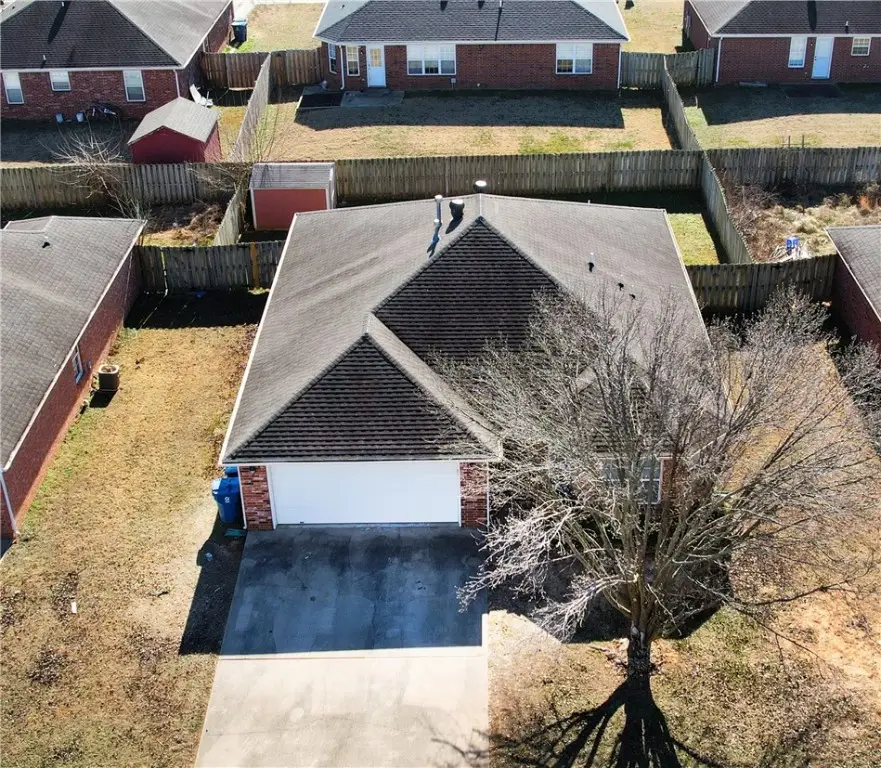 4001 SW Carriageway Avenue, Bentonville, AR 72712 - Image #2