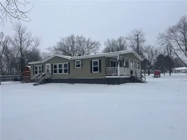 805 6th Avenue, Gravette, AR 72736