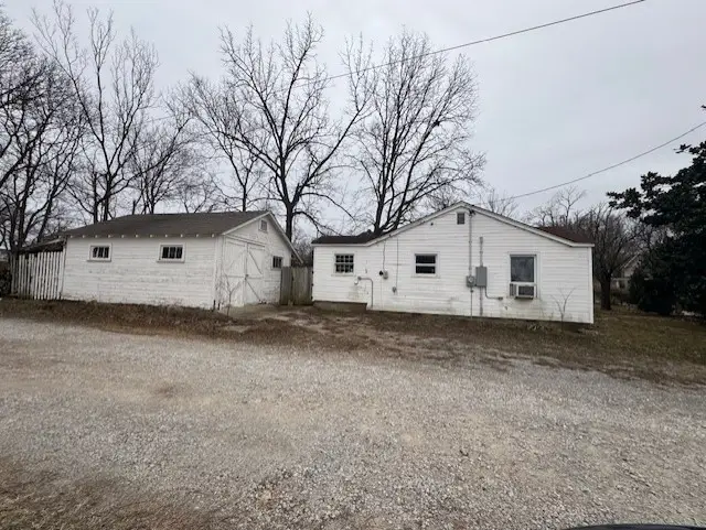 421 S Washington Street, Siloam Springs, AR 72761 - Image #2