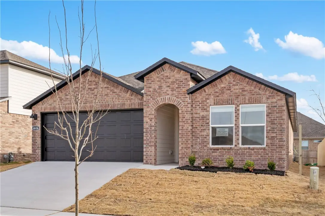 603 S Neon Avenue, Fayetteville, AR 72704 - Image #1