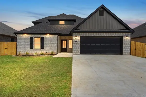 7002 SW Basswood Avenue, Bentonville, AR 72713