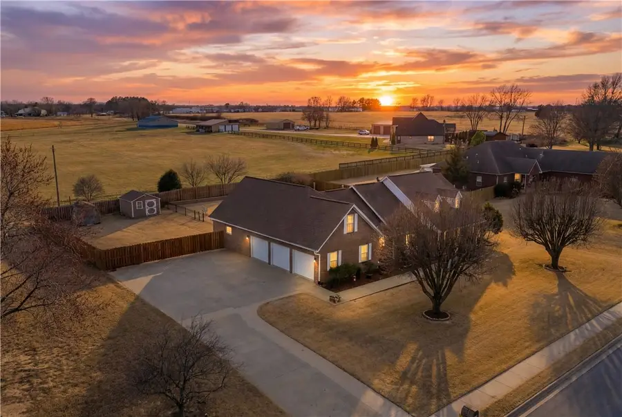 1219 Bob White Avenue, Springdale, AR 72764 - Image #2