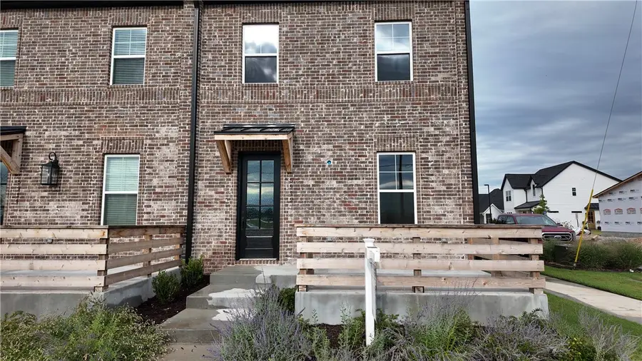 5912 S Bellview Road, Rogers, AR 72758 - Image #2