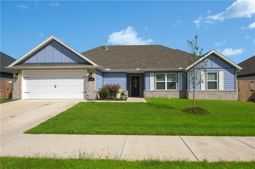 260 S Maroon Avenue, Fayetteville, AR 72704 - Image #1