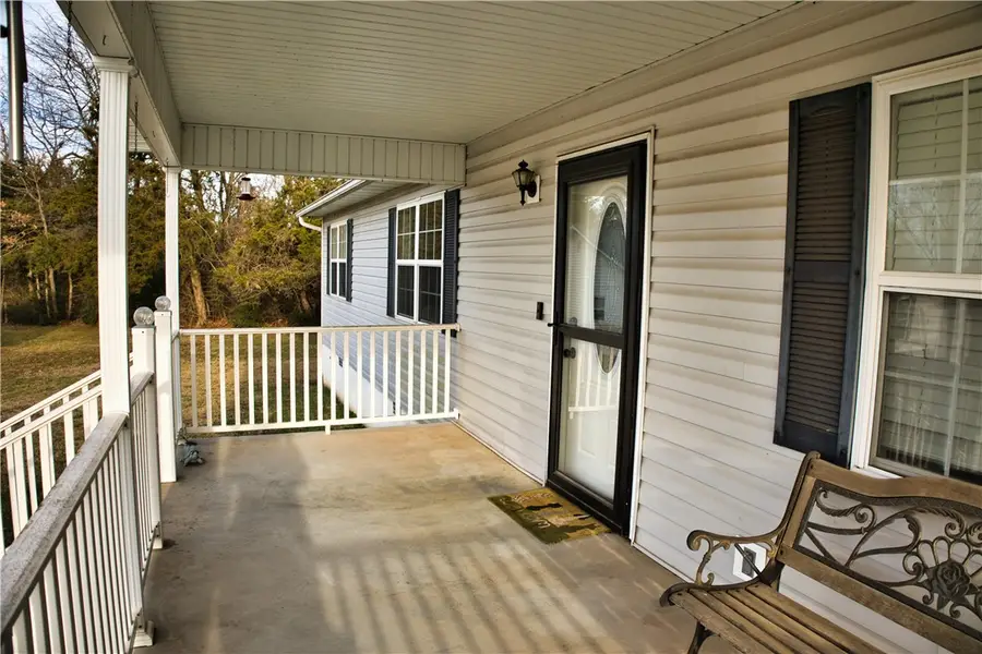 117 Paradise Cove Lane, Berryville, AR 72616 - Image #2