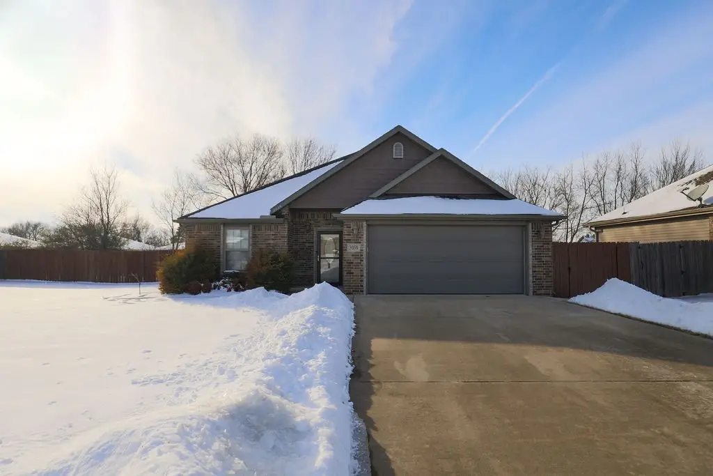 3058 Chelsey Lane, Springdale, AR 72764 - Image #1