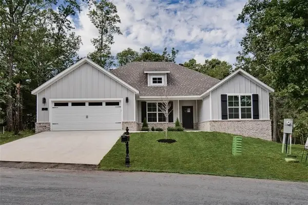 5 Cindy Lane, Bella Vista, AR 72715