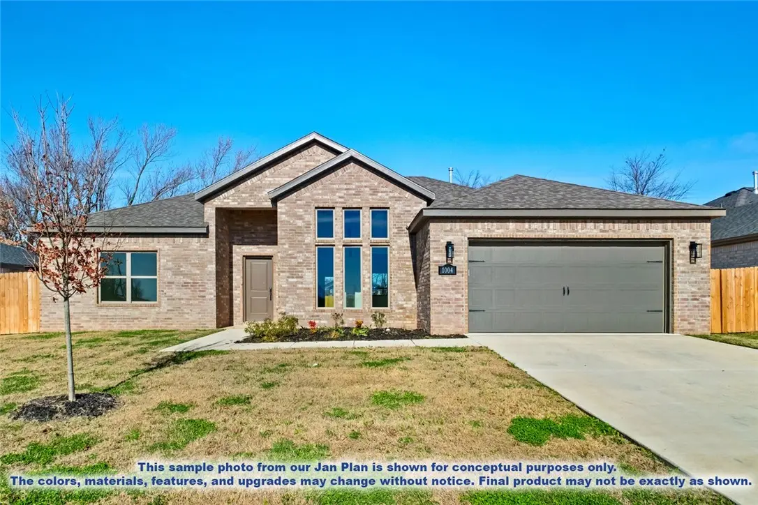 1049 Glenora Avenue, Lowell, AR 72745 - Image #1