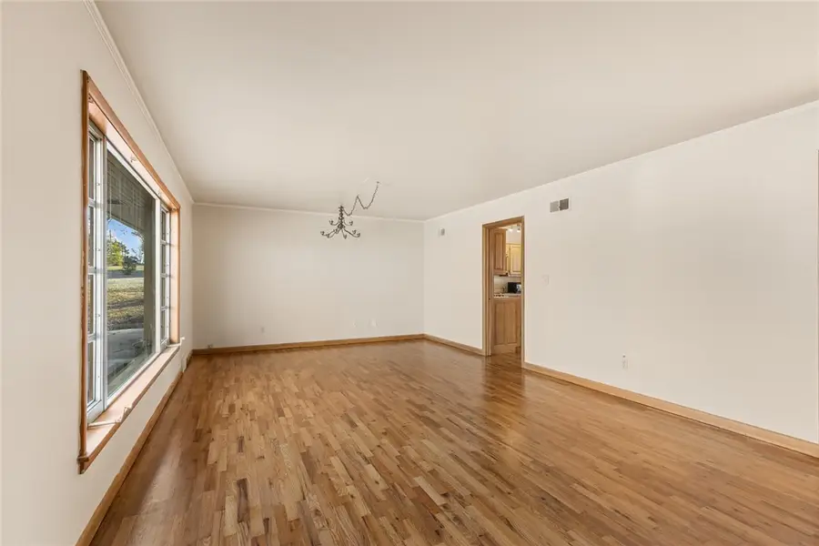 624 E South, Harrison, AR 72601 - Image #3