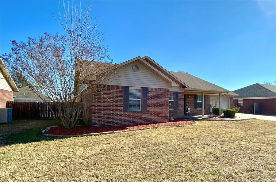 17 Sundance Drive, Pottsville, AR 72858 - Image #3