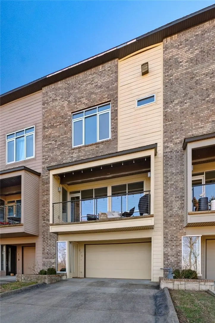 275 Noble Lane, Fayetteville, AR 72703 - Image #2