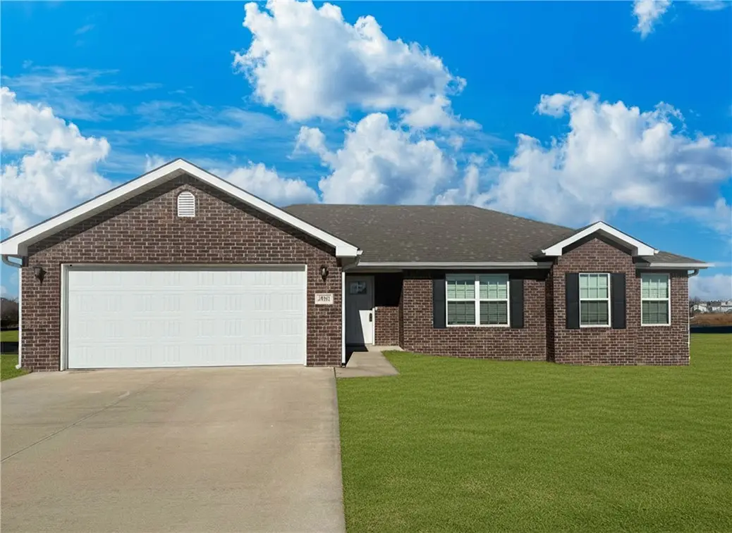 3905 E Wax Wing Drive, Siloam Springs, AR 72761 - Image #1