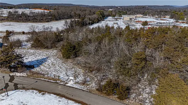 W Smith Street, West Fork, AR 72774