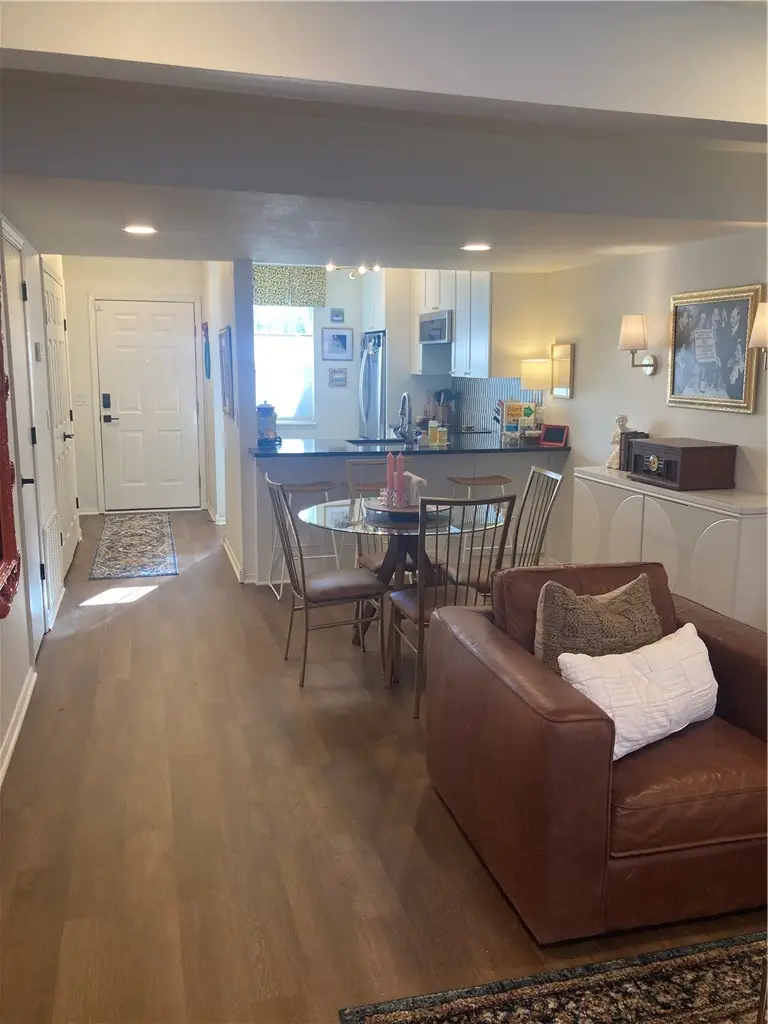 2128 N Garland Avenue #4, Fayetteville, AR 72704 - Image #3