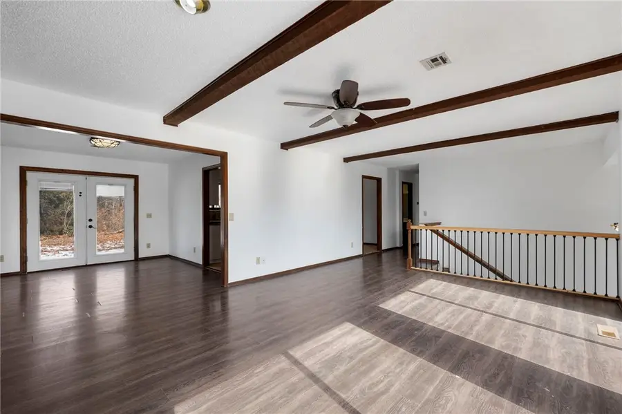 14 London Drive, Bella Vista, AR 72715 - #3