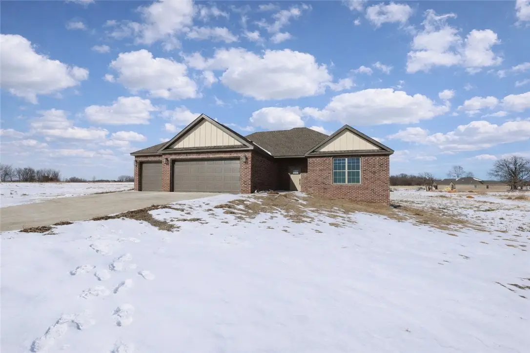 2550 Peterson Road, Gentry, AR 72734 - #1