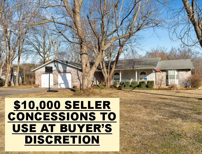 107 Ozark Street, Prairie Grove, AR 72753 - #1