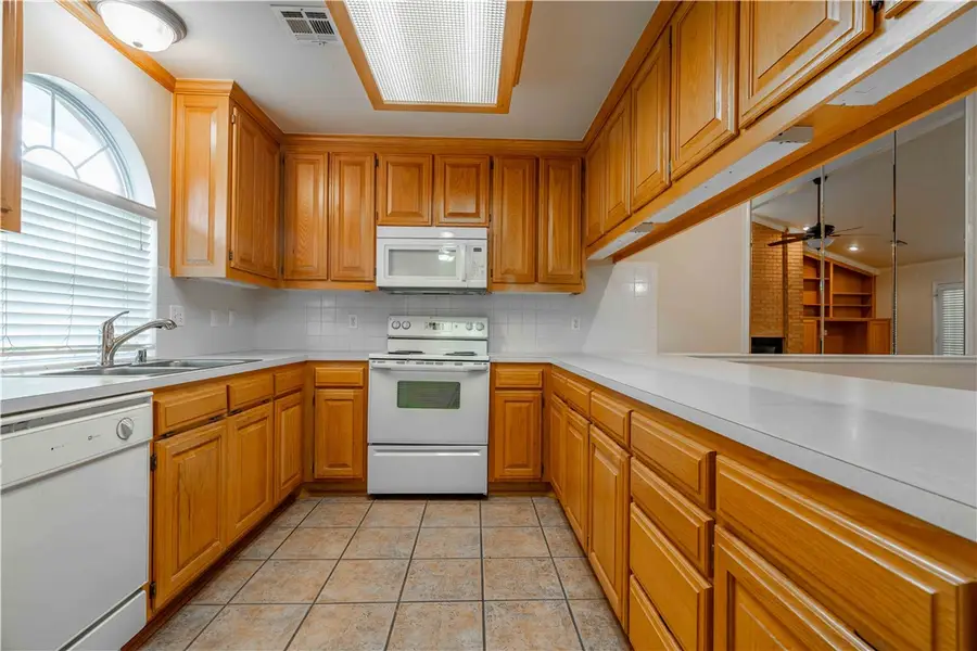 2580 & 2582 E Kantz Drive, Fayetteville, AR 72703 - Image #3