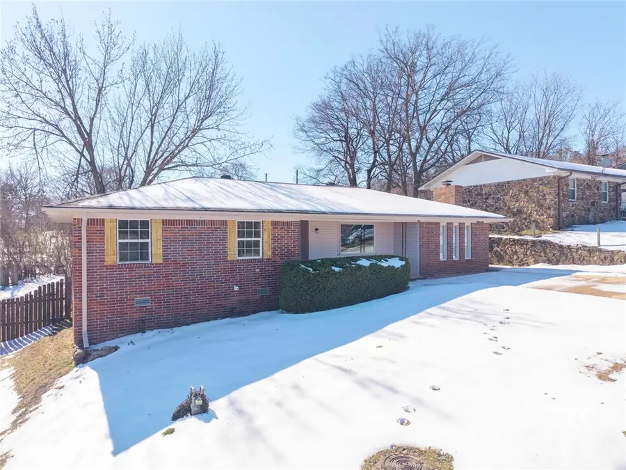 1804 Parkview Street, Van Buren, AR 72956 - #2