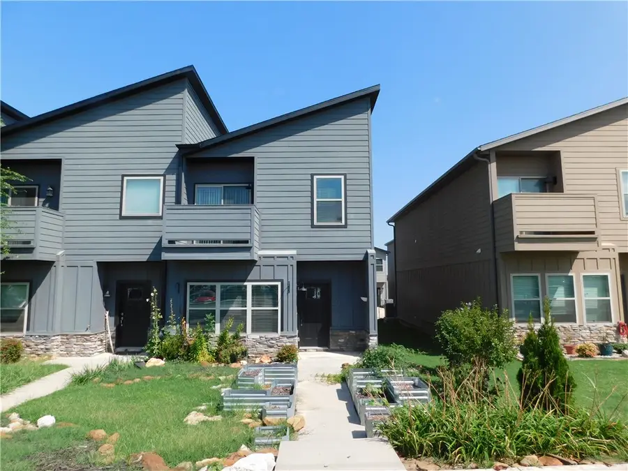 2240 W Moore Lane, Fayetteville, AR 72704 - #2