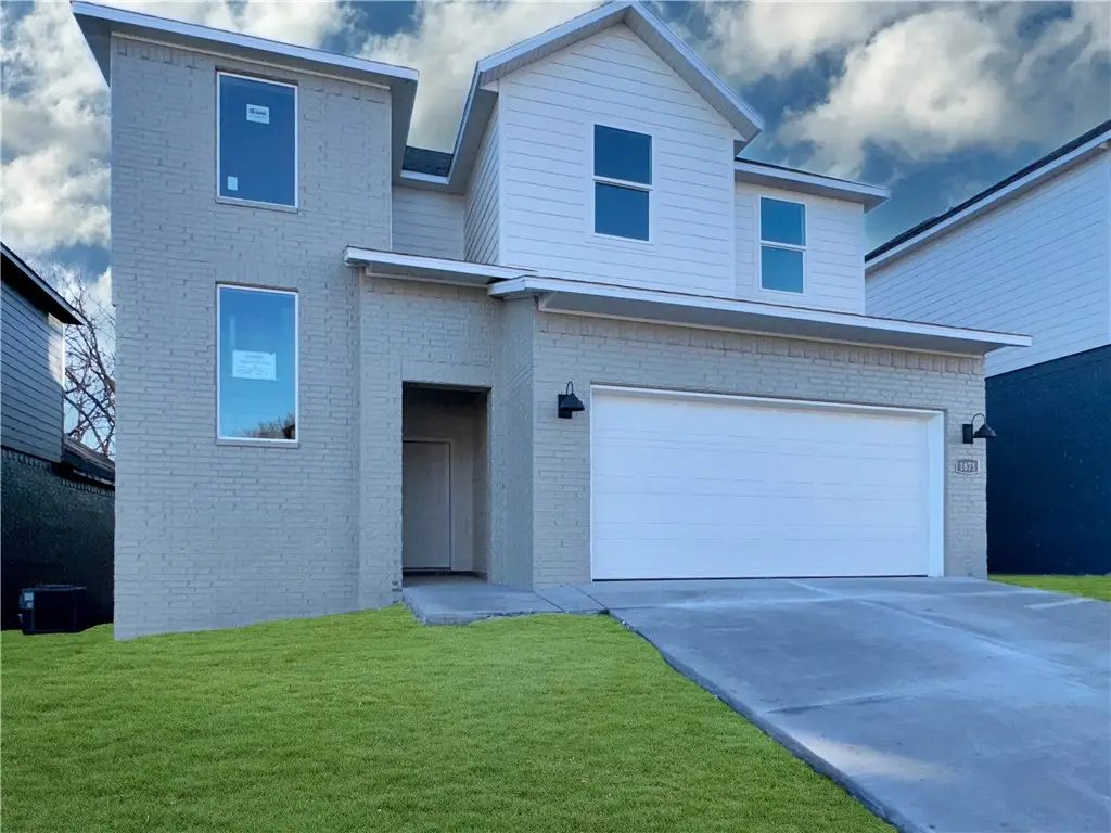 1810 E Fiji Street, Fayetteville, AR 72701 - Image #1