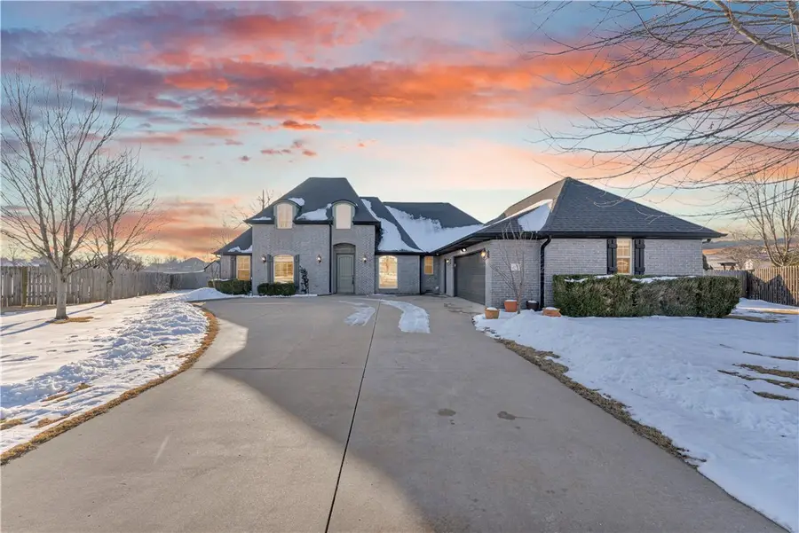 2711 S Haley Court, Rogers, AR 72758 - Image #2