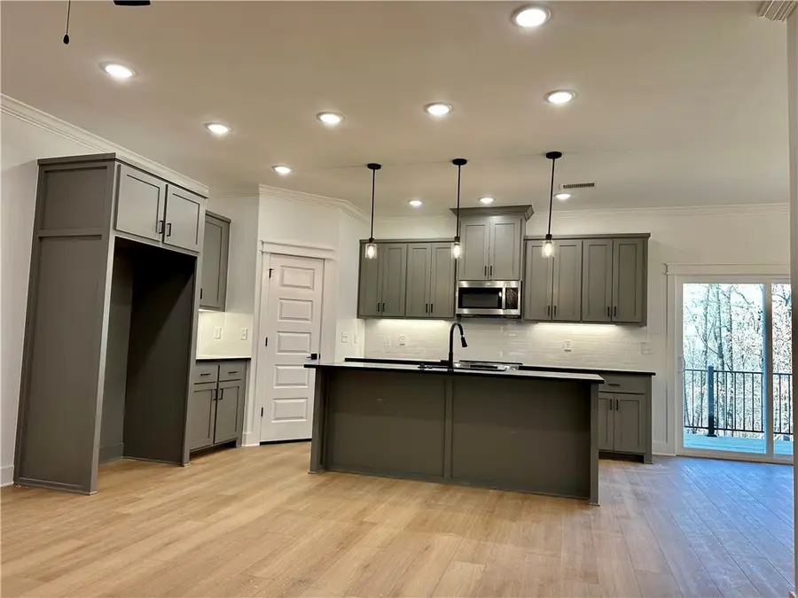 1 Carmarthen Lane, Bella Vista, AR 72715 - Image #2