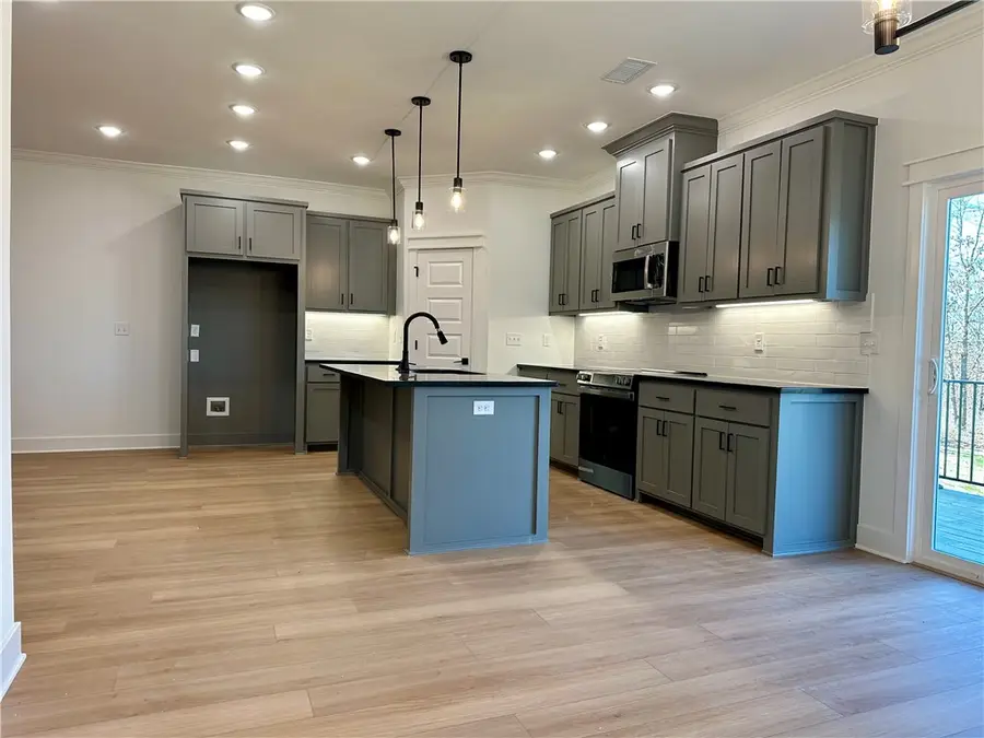 1 Carmarthen Lane, Bella Vista, AR 72715 - Image #3