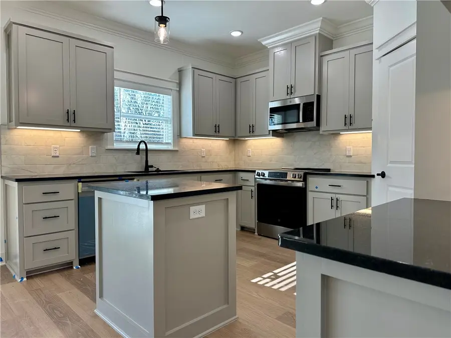 2 Fryer Lane, Bella Vista, AR 72715 - Image #3