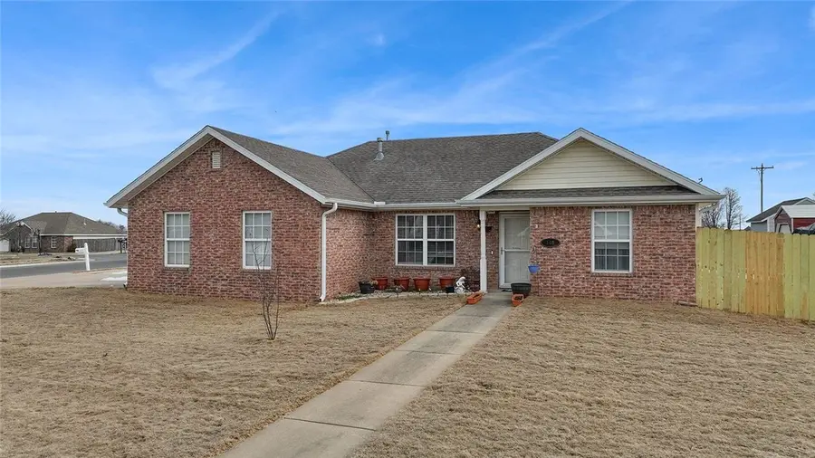140 Washburn Drive, Pea Ridge, AR 72751 - #2
