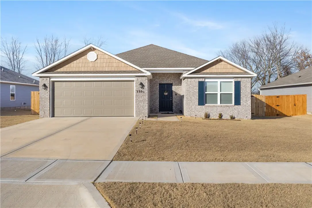 3301 E Hagen Street, Siloam Springs, AR 72761 - #1