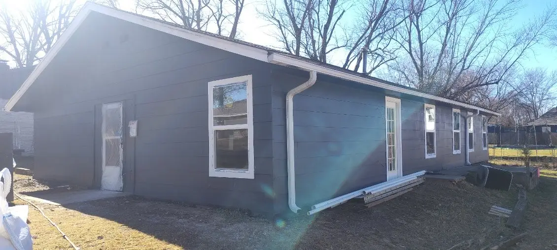 120 N Gunter Street, Siloam Springs, AR 72761 - #1