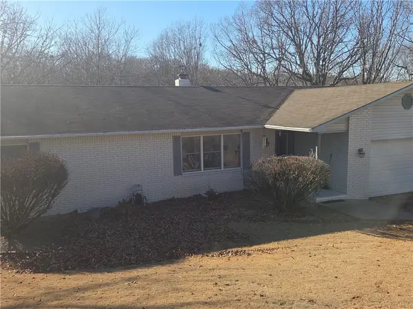 14341 Fox Road, Rogers, AR 72756