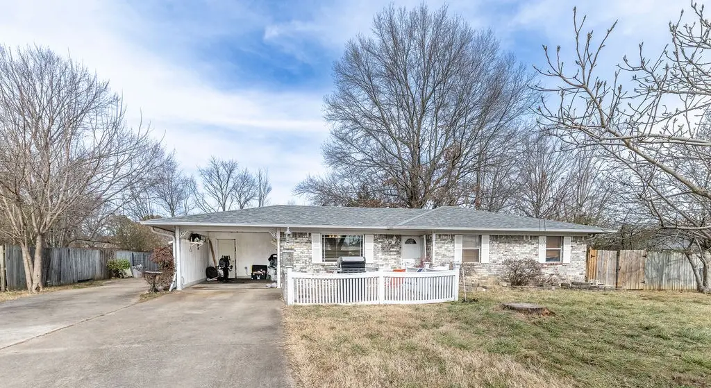 304 W Kelli Street, Farmington, AR 72730 - Image #1