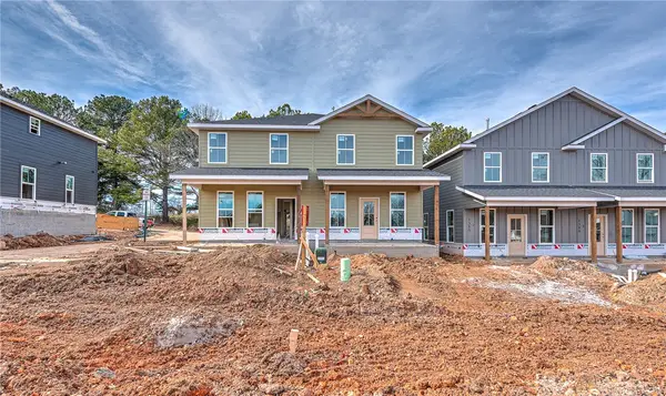 1392 S Yampa Bend, Fayetteville, AR 72701