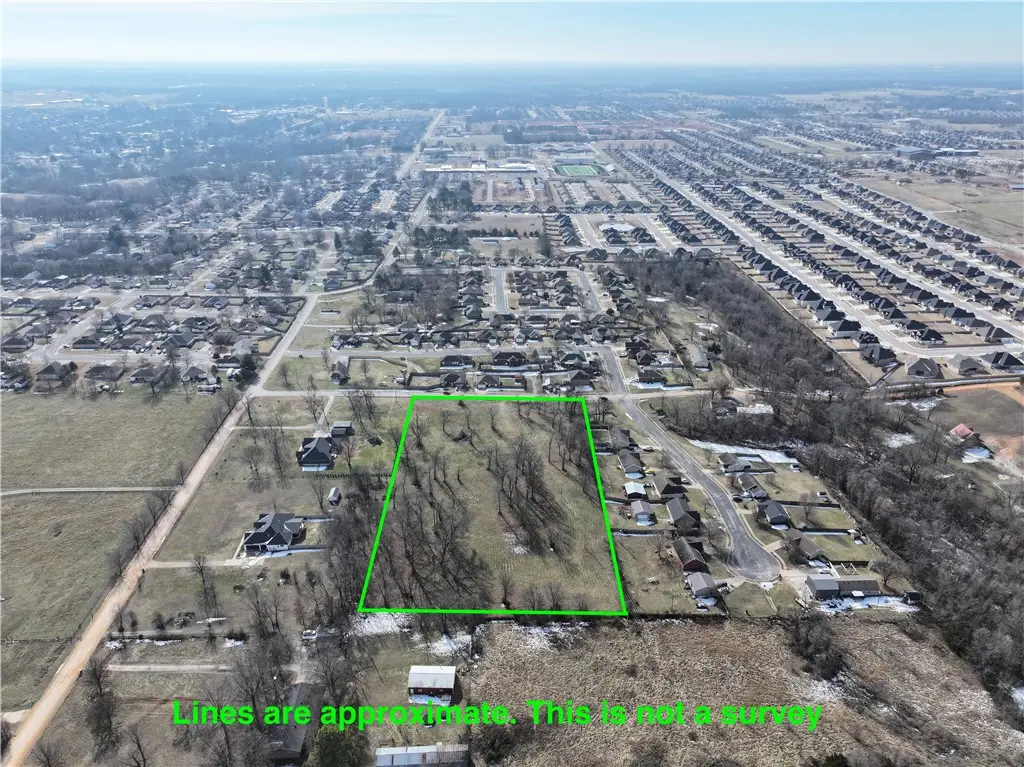 924 Hickman, Pea Ridge, AR 72751 - #1