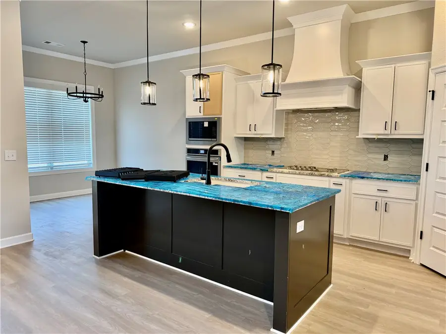 2120 Porter Street, Pea Ridge, AR 72751 - #2