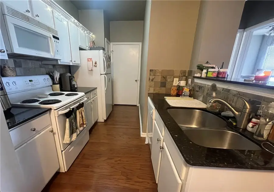 4254 Meadow Creek Circle, Fayetteville, AR 72703 - #3