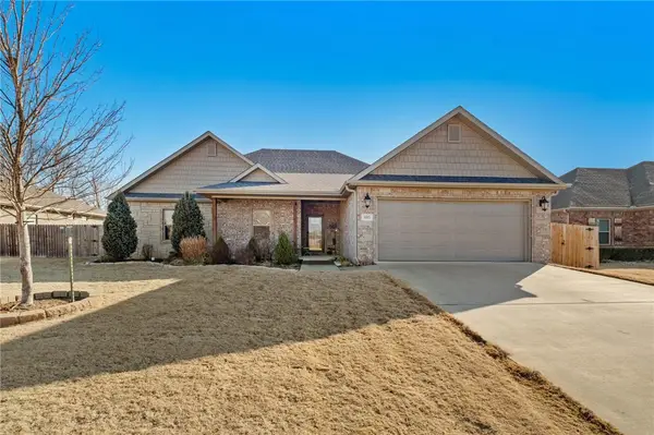 605 Chamberlain Road, Prairie Grove, AR 72753