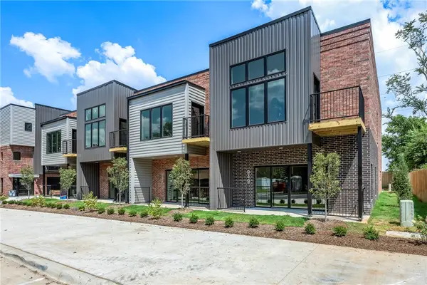 949 SE 10th Street, Bentonville, AR 72712