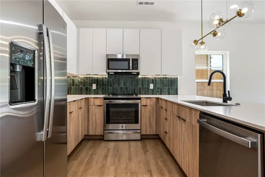 949 SE 10th Street, Bentonville, AR 72712 - #3