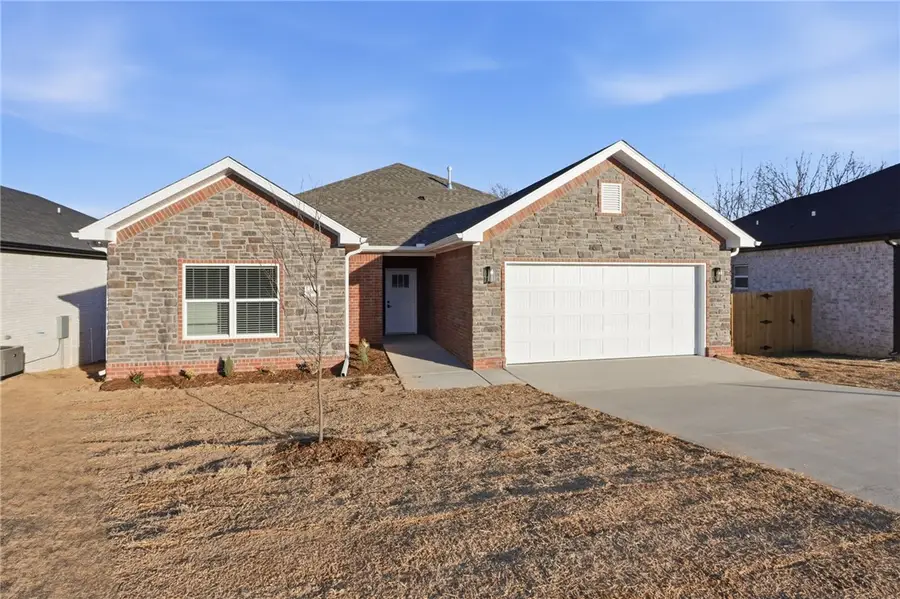 4563 Gibson Street, Springdale, AR 72762 - #2