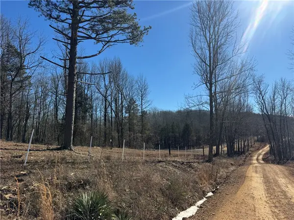 953 Nc 8920, Deer, AR 72628